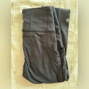 Lululemon leggings